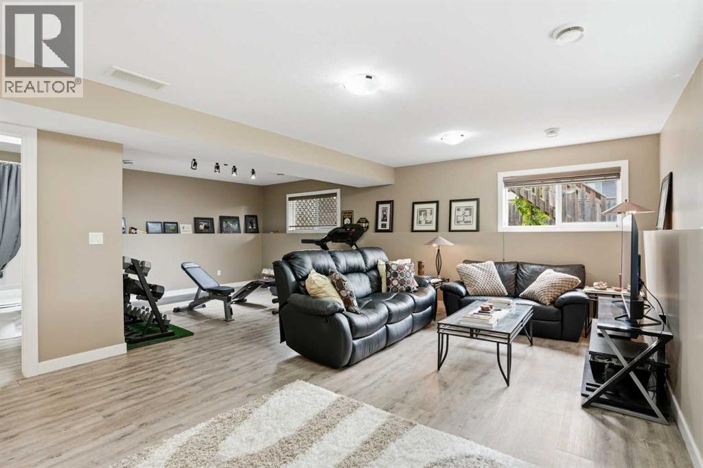 144 Bowman Circle, Sylvan Lake