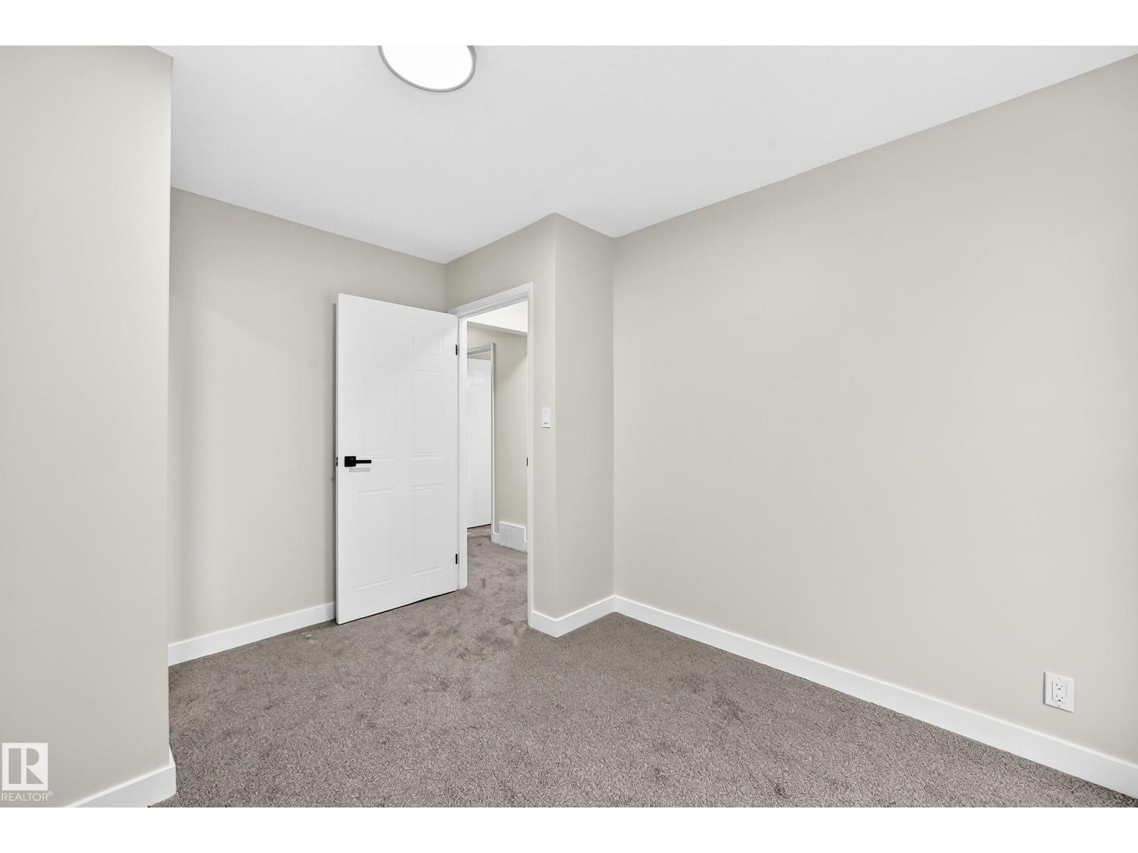 5535 144A AV NW - 31
