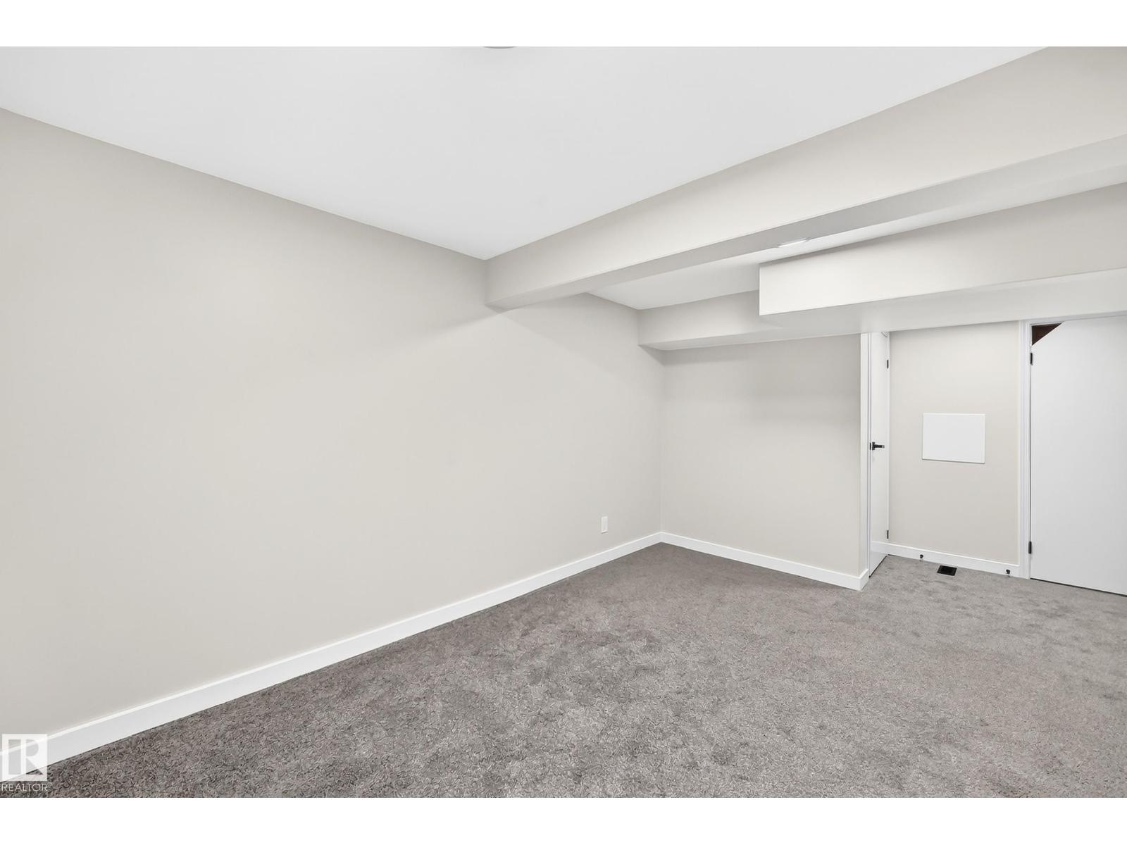 5535 144A AV NW - Image 39