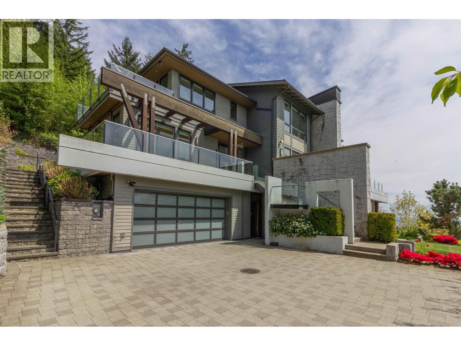 2948 BURFIELD PLACE, West Vancouver