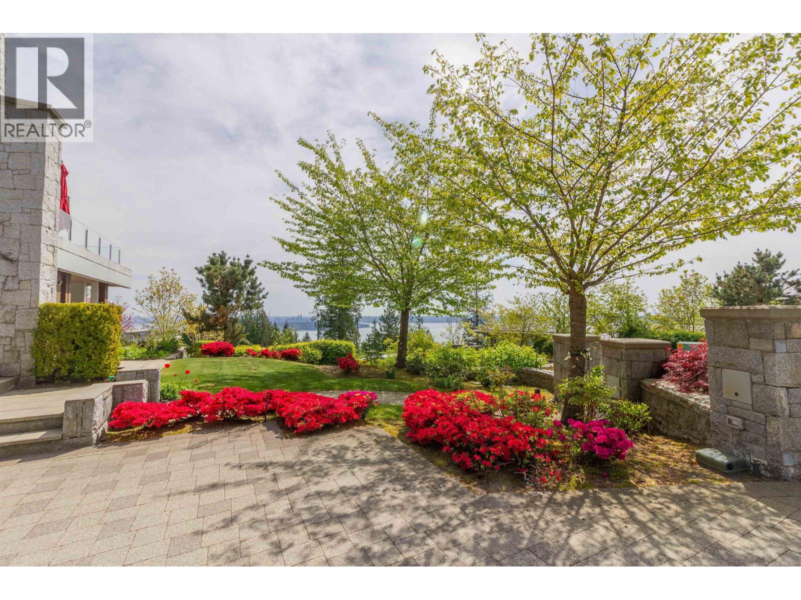 2948 BURFIELD PLACE, West Vancouver