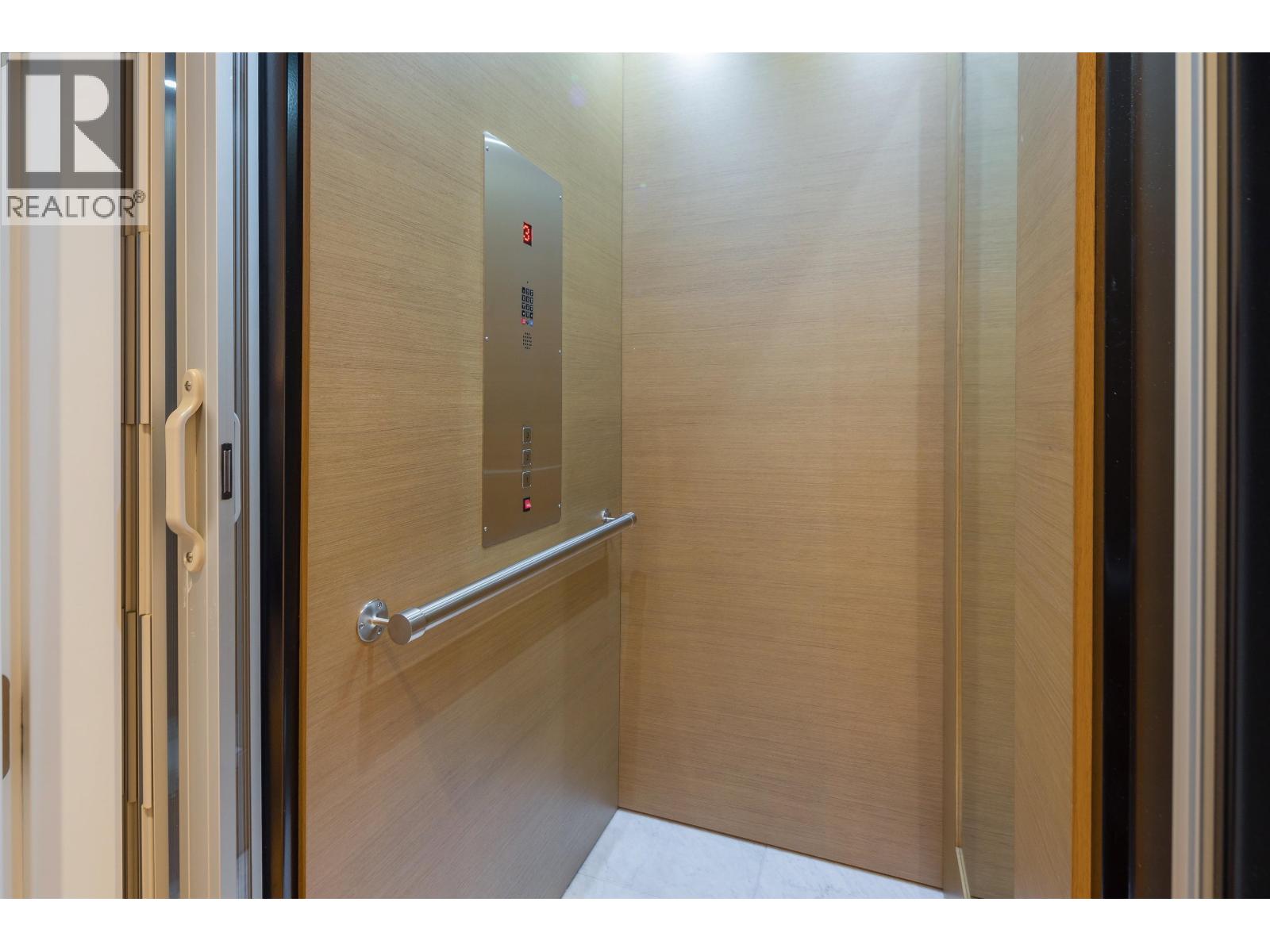 2948 BURFIELD PLACE, West Vancouver