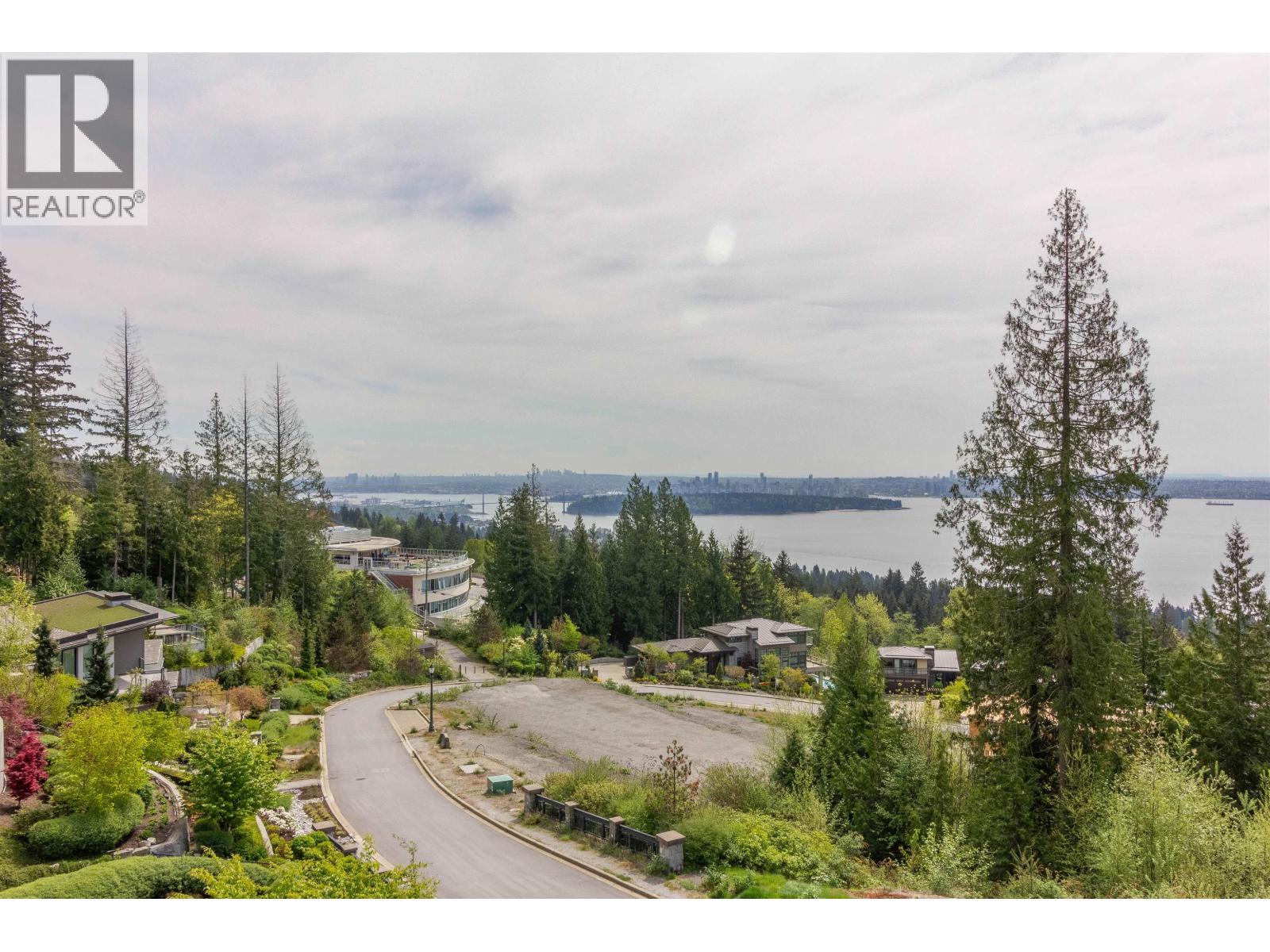 2948 BURFIELD PLACE, West Vancouver