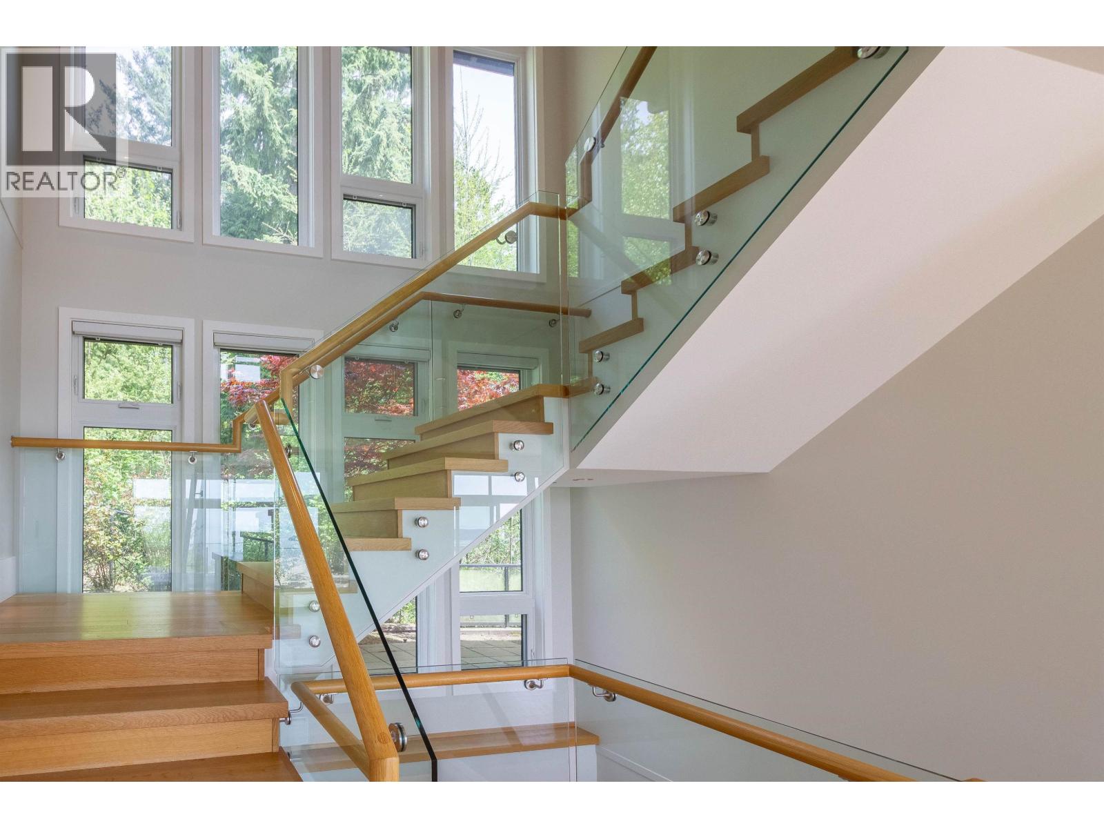 2948 BURFIELD PLACE, West Vancouver