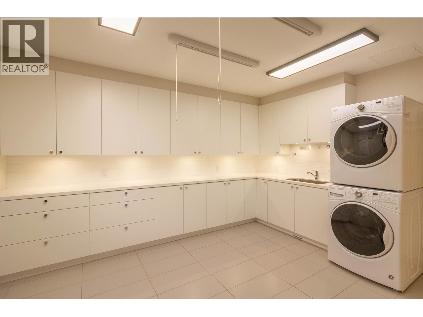 2948 BURFIELD PLACE, West Vancouver