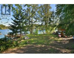 4737 Davis Road, Madeira Park, BC V0N2H1 Photo 27