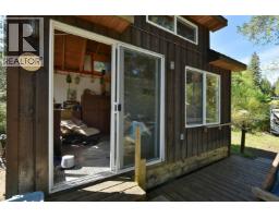 4737 Davis Road, Madeira Park, BC V0N2H1 Photo 33