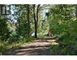4737 Davis Road, Madeira Park, BC V0N2H1 Photo 26