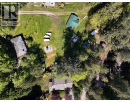 4737 Davis Road, Madeira Park, BC V0N2H1 Photo 8