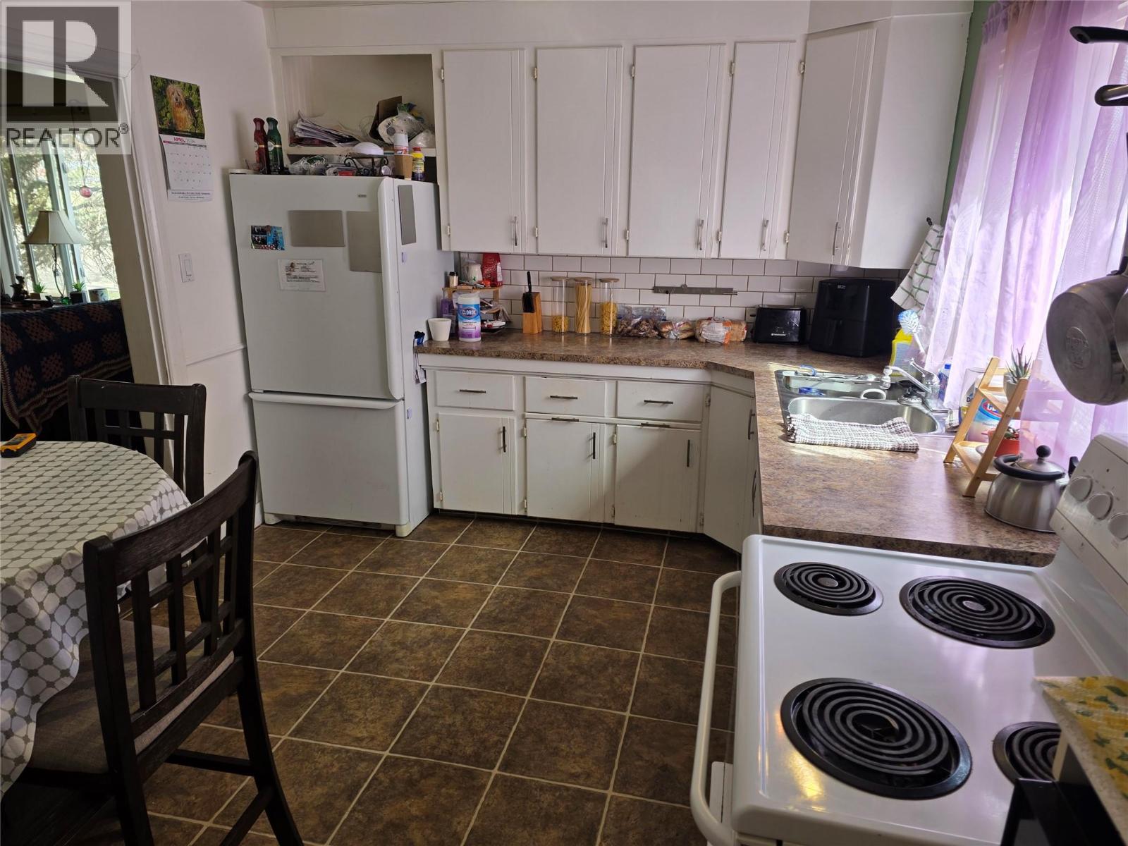 1225 104 Avenue, Dawson Creek