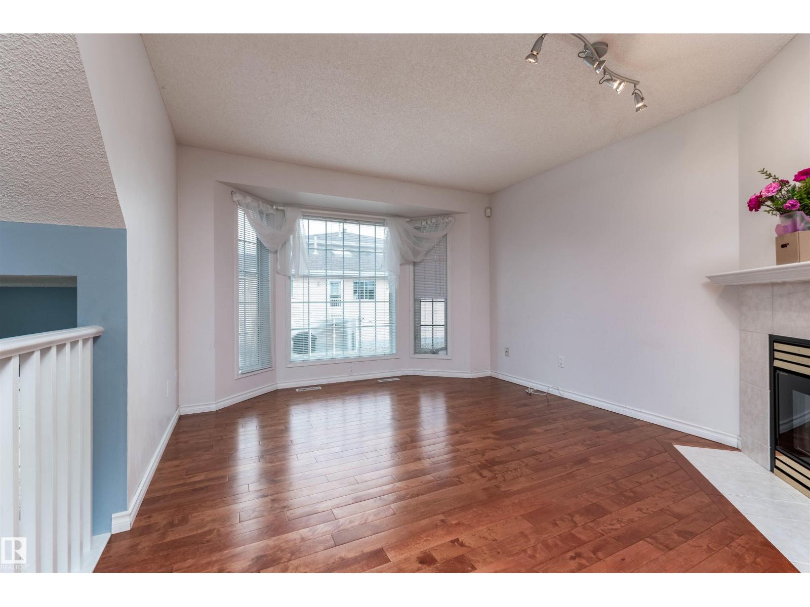 #22 11105 9 AV NW - Image 11
