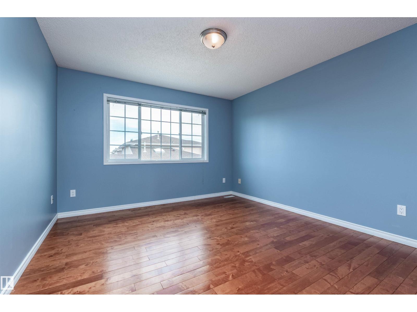 #22 11105 9 AV NW - Image 23