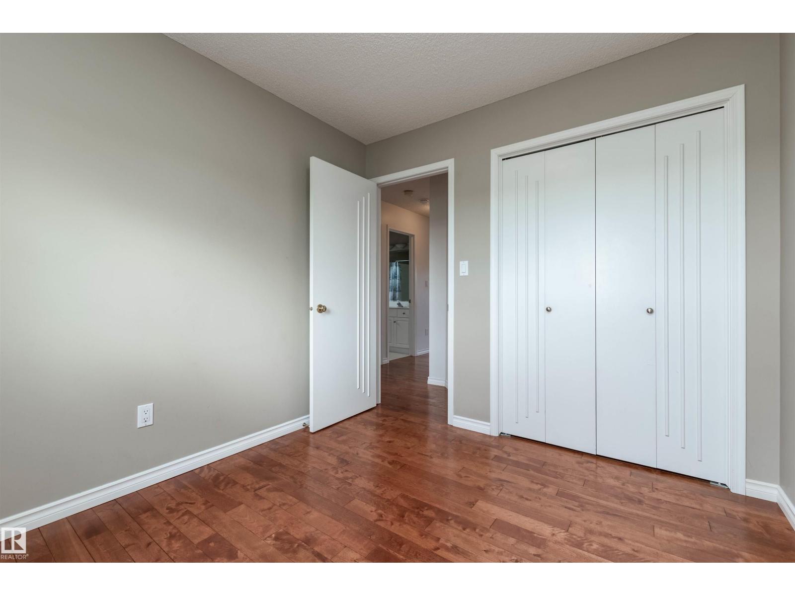 #22 11105 9 AV NW - Image 30