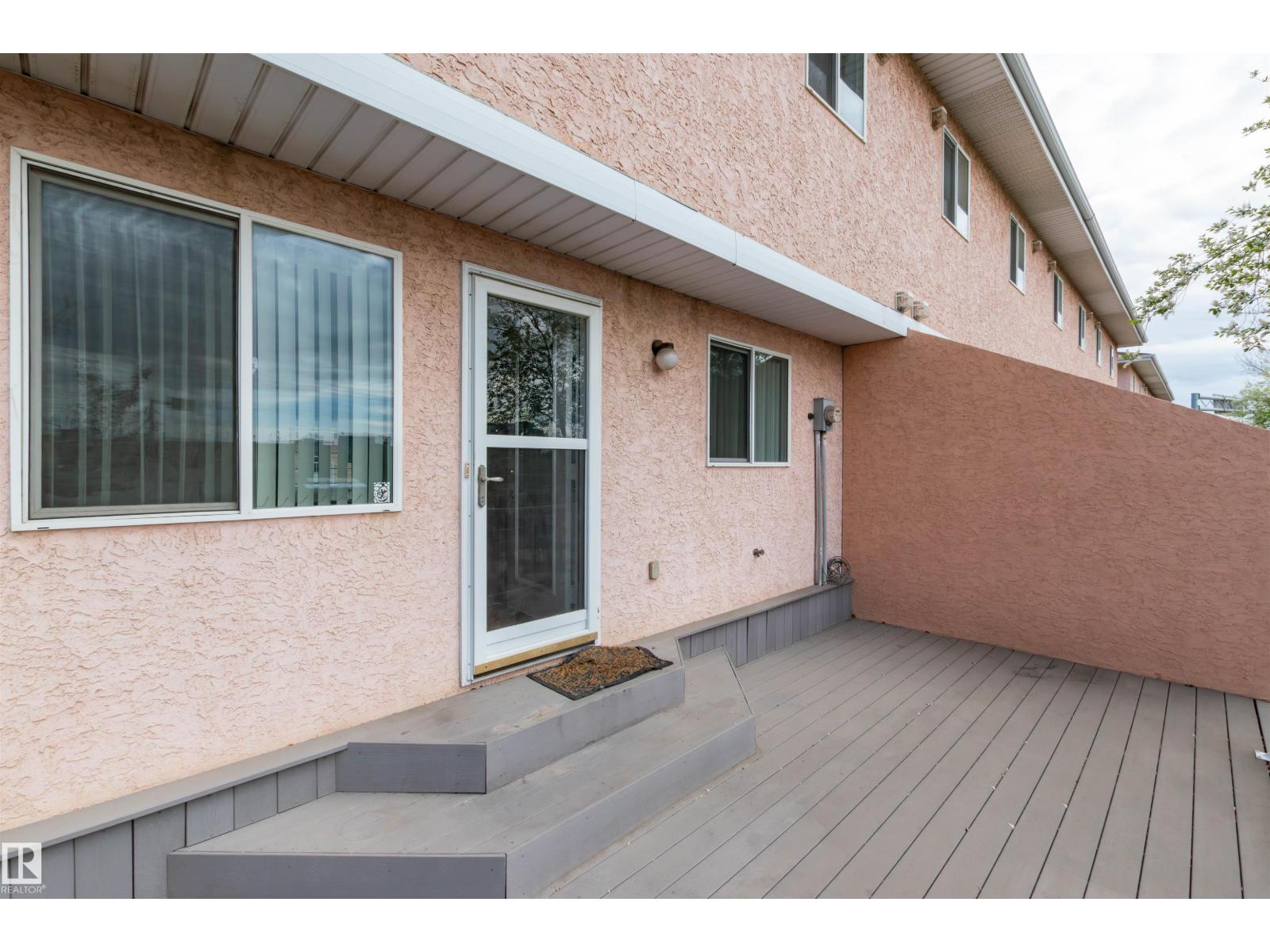 #22 11105 9 AV NW - Image 38
