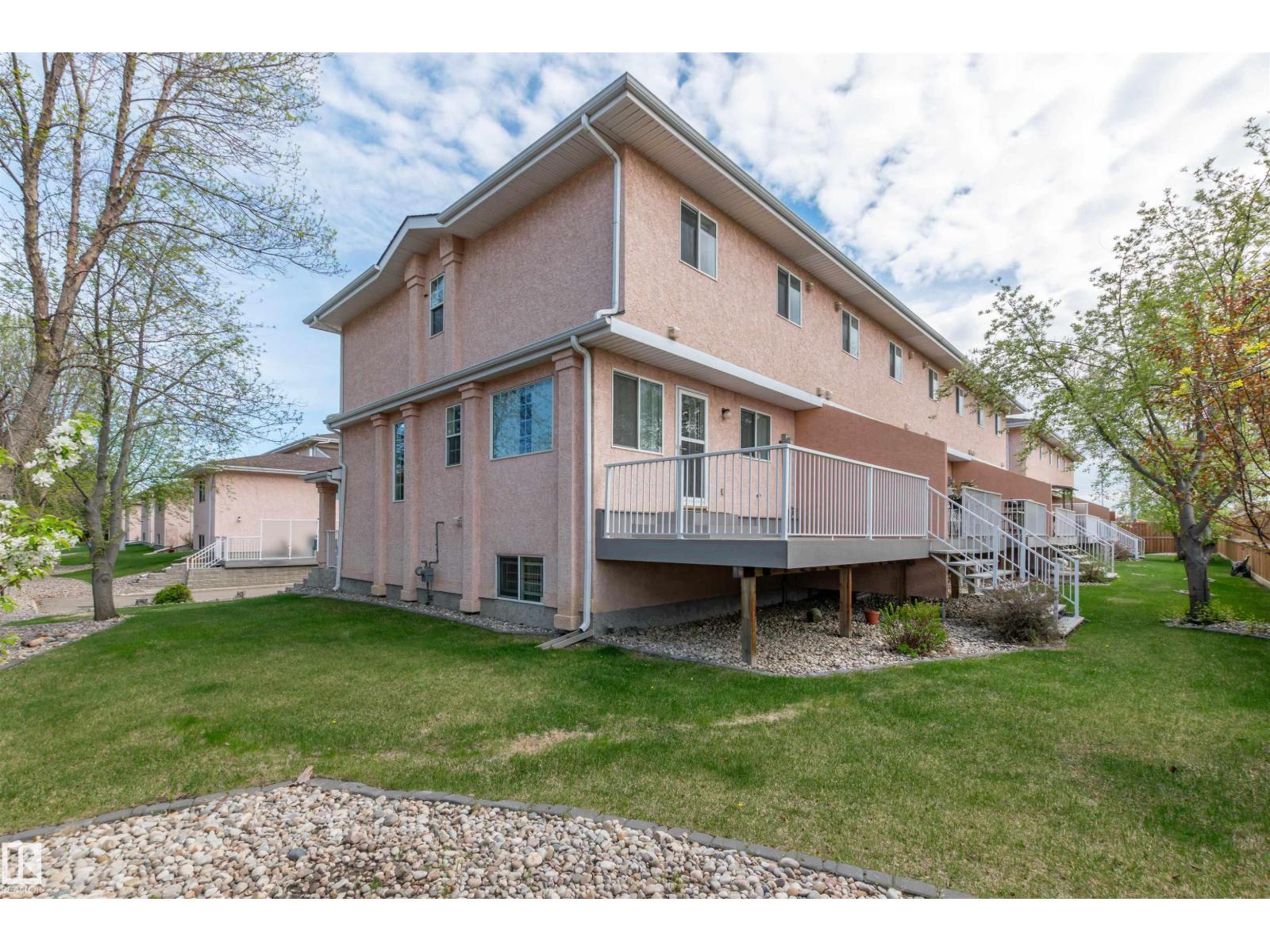#22 11105 9 AV NW - 40