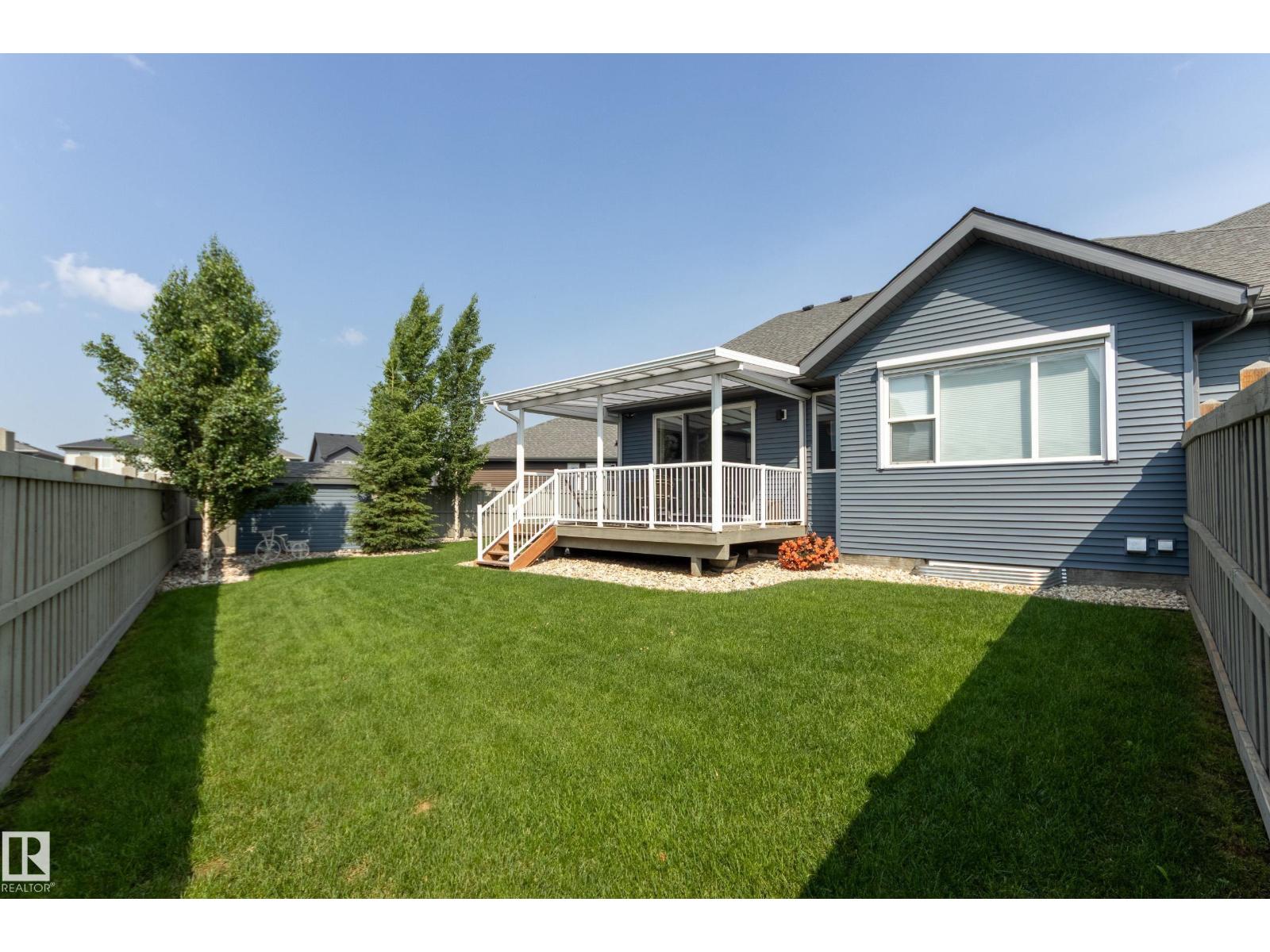 8111 222 ST NW - 39