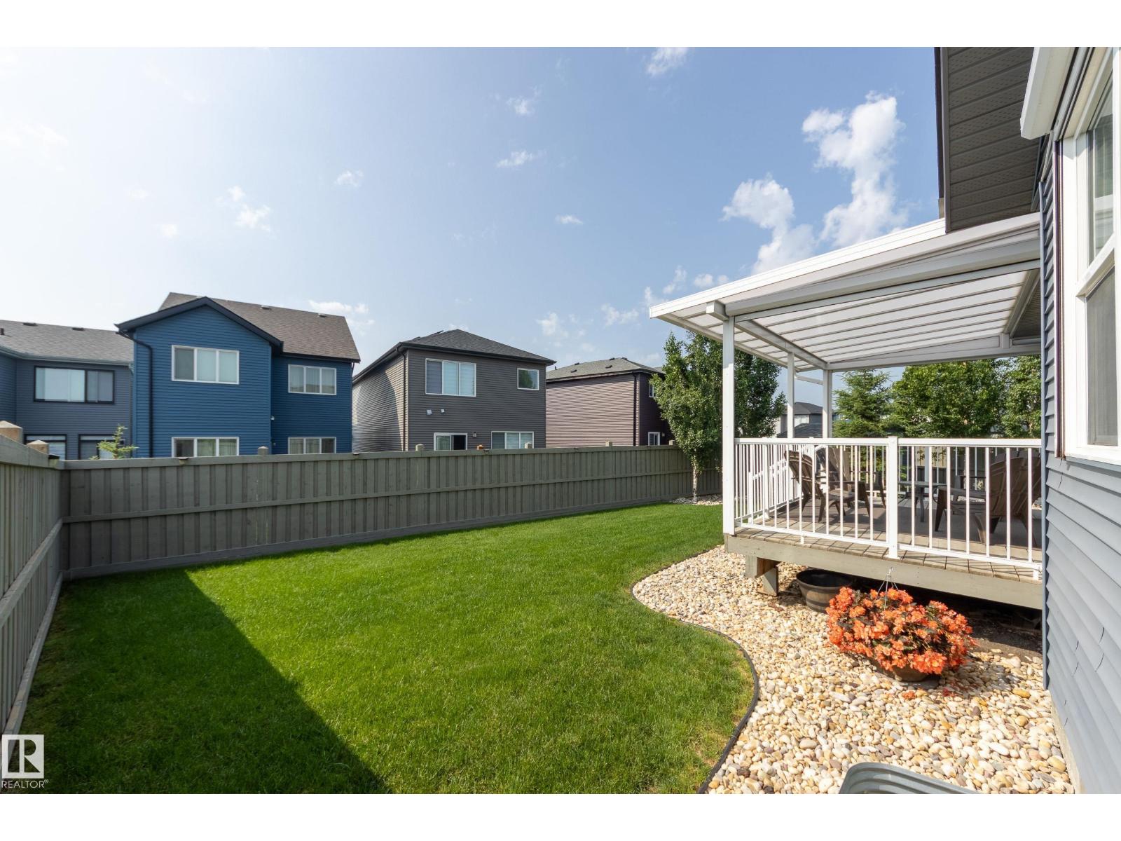 8111 222 ST NW - 40