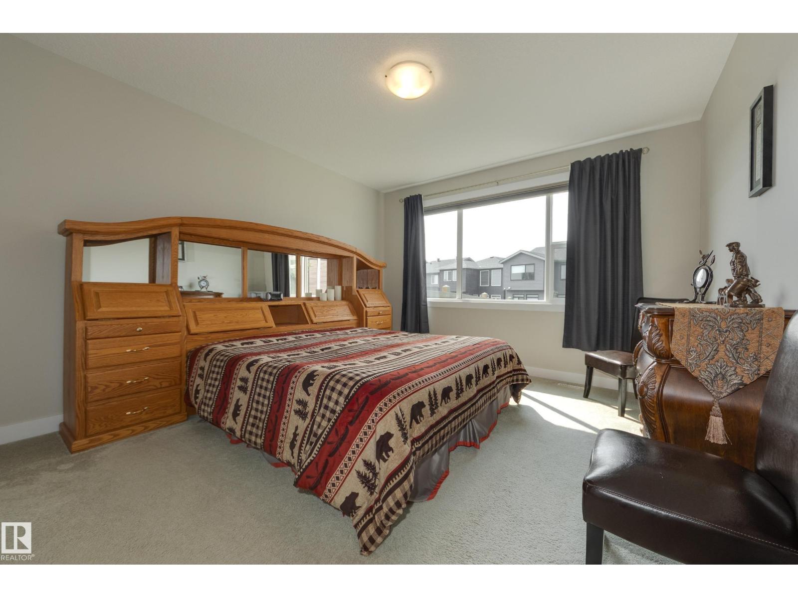 8111 222 ST NW - 18