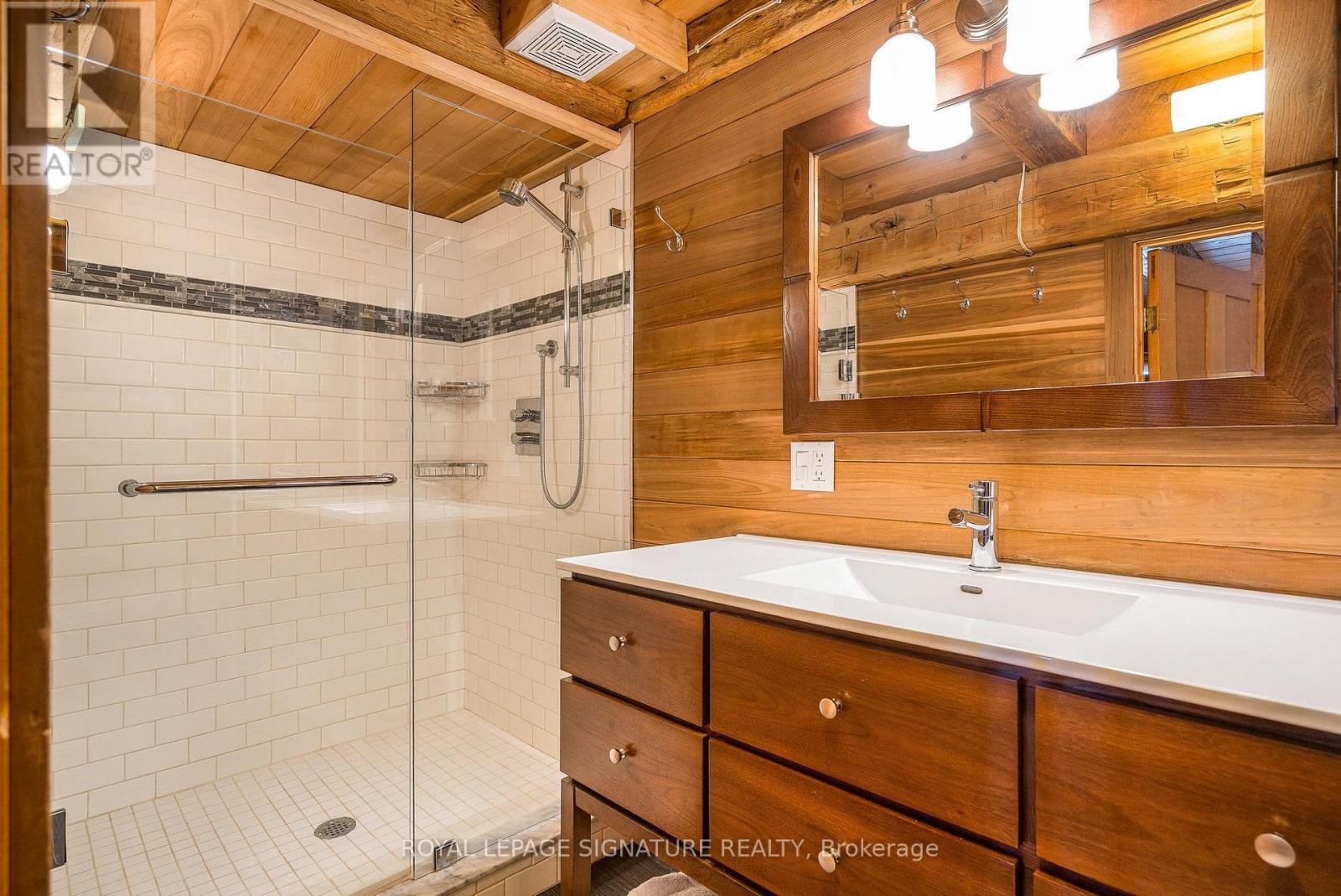 22 NEWTON WAY - Image 37