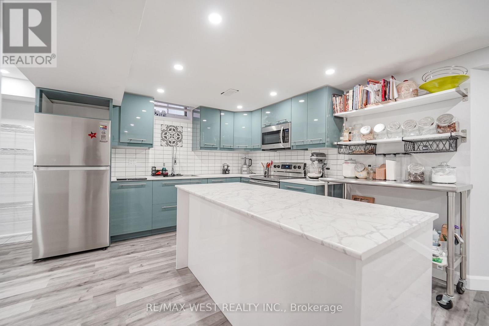 7206 TERRAGAR BOULEVARD - 18