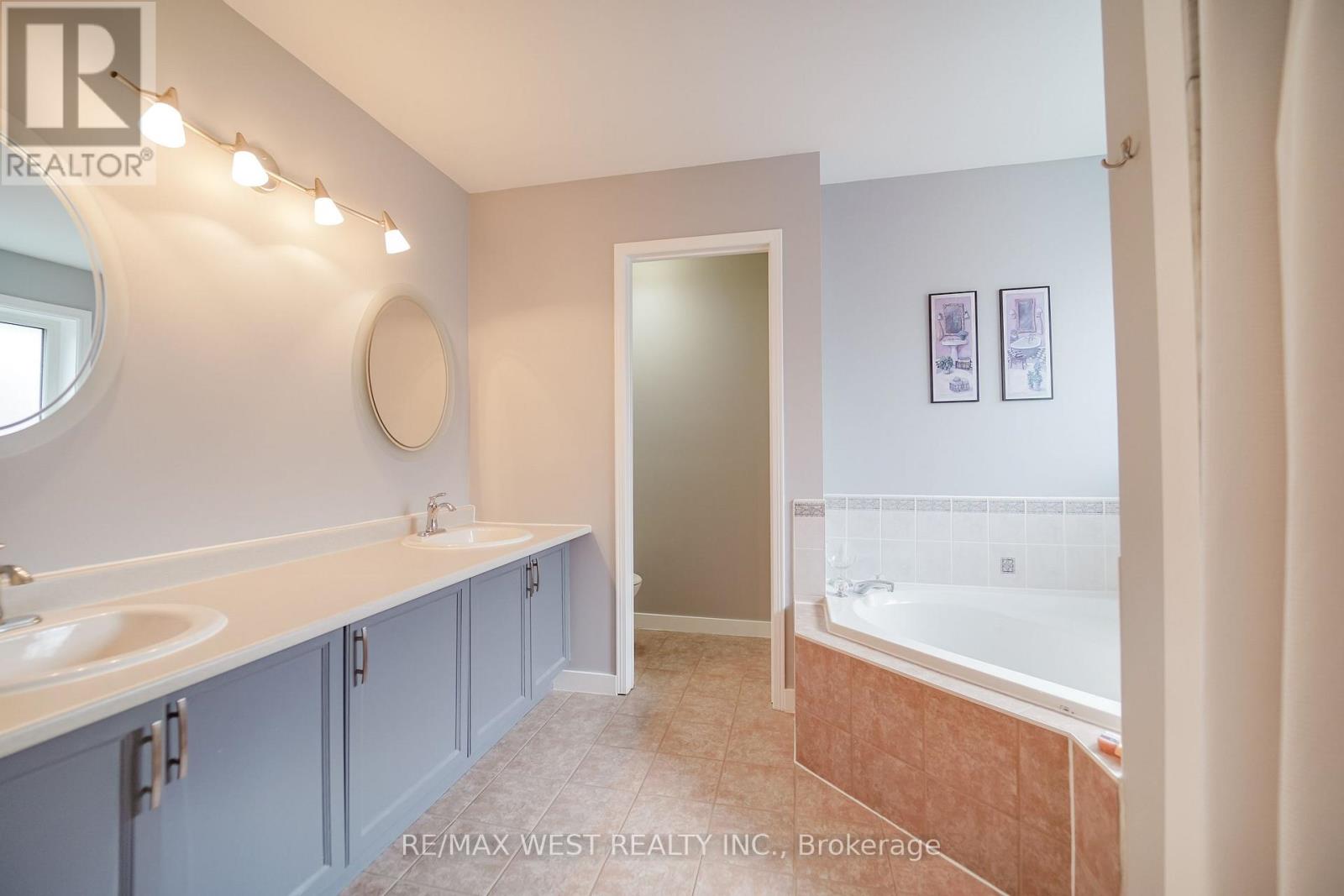 7206 TERRAGAR BOULEVARD - 11