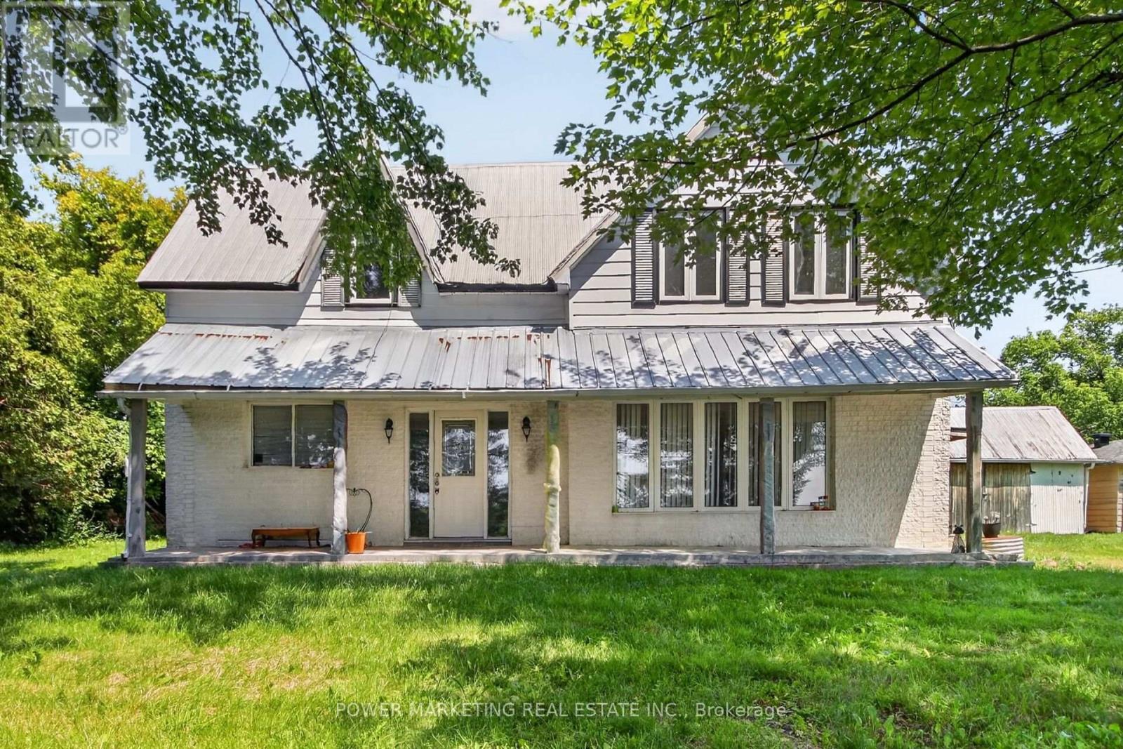 3 Bed, 2 Bath House for Sale in Ottawa – 2051 BLACKCREEK ROAD, Ottawa – MLS# X13582122 - Image 1