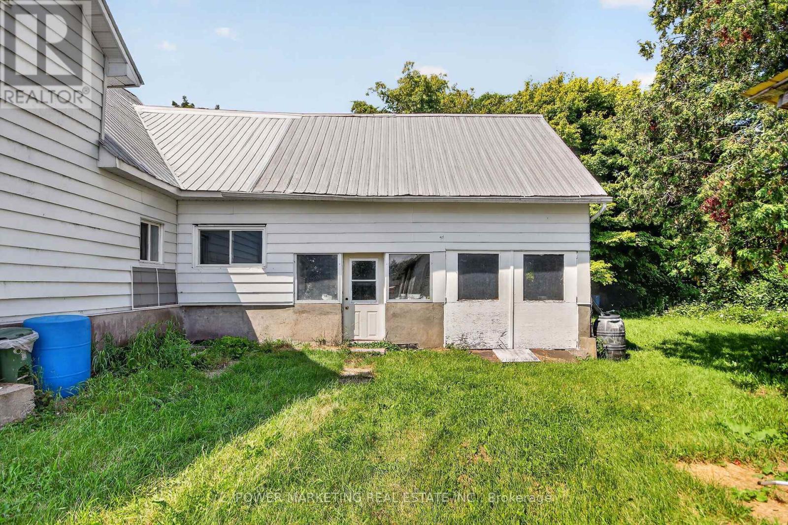 3 Bed, 2 Bath House for Sale in Ottawa – 2051 BLACKCREEK ROAD, Ottawa – MLS# X13582122 - Image 57