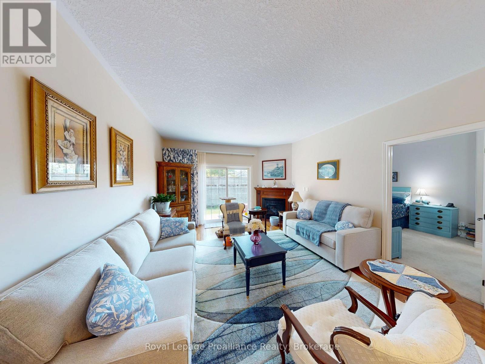 #2 16 LANE AVENUE - Image 12