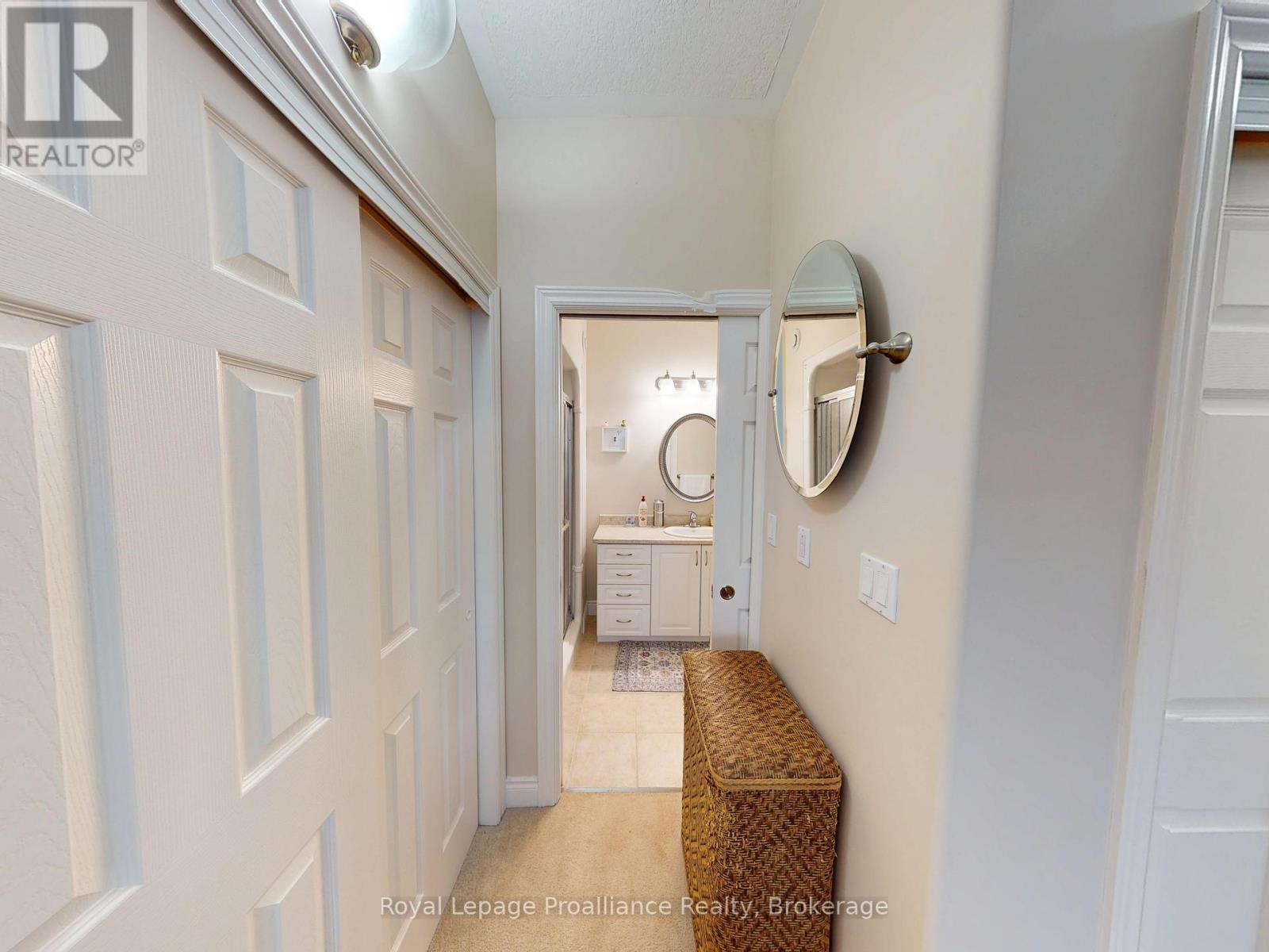 #2 16 LANE AVENUE - Image 16