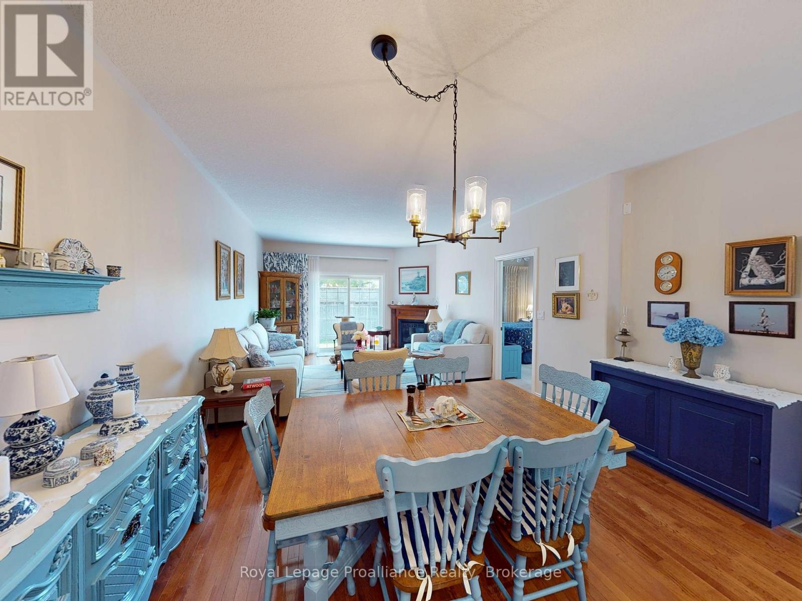 #2 16 LANE AVENUE - Image 9