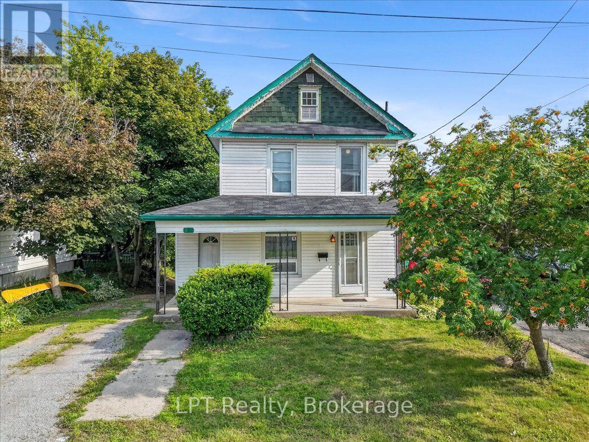 611 ROMAINE STREET - 1