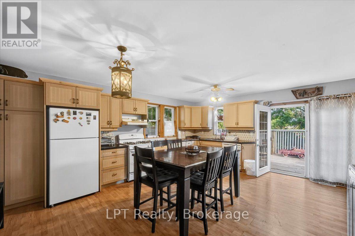 611 ROMAINE STREET - Image 13