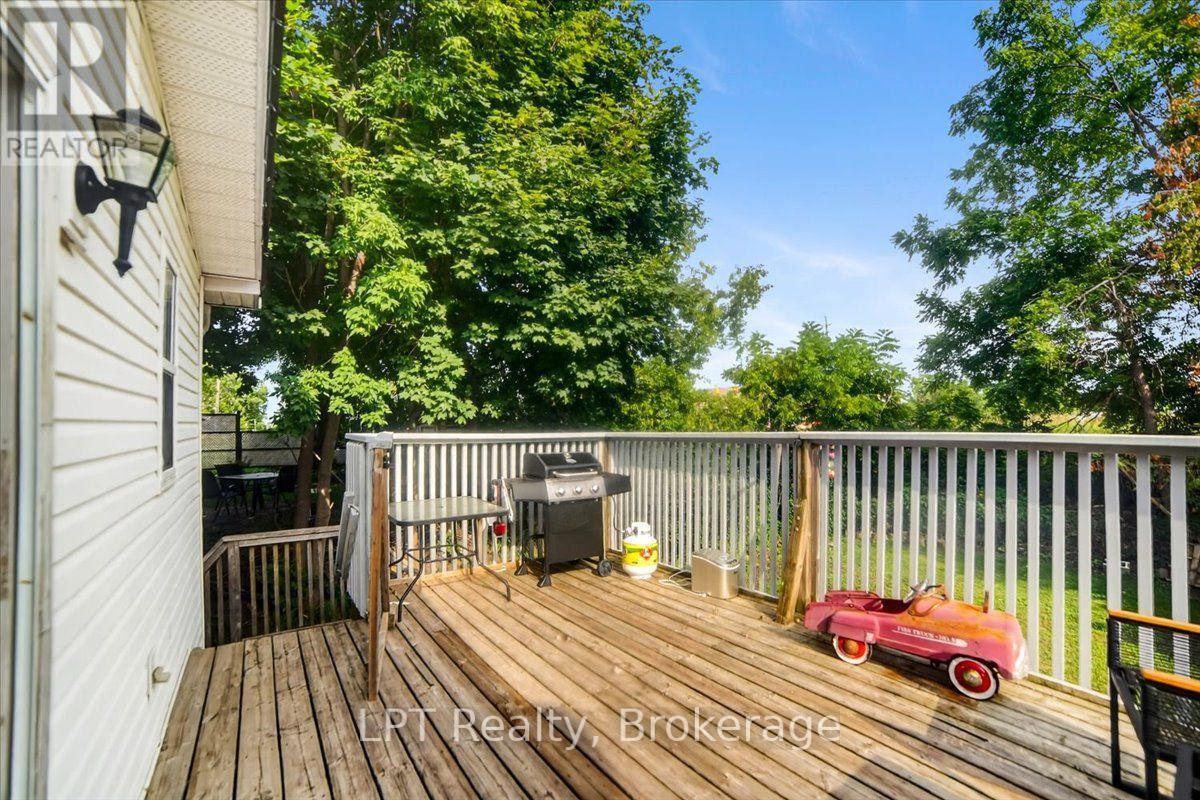 611 ROMAINE STREET - Image 27
