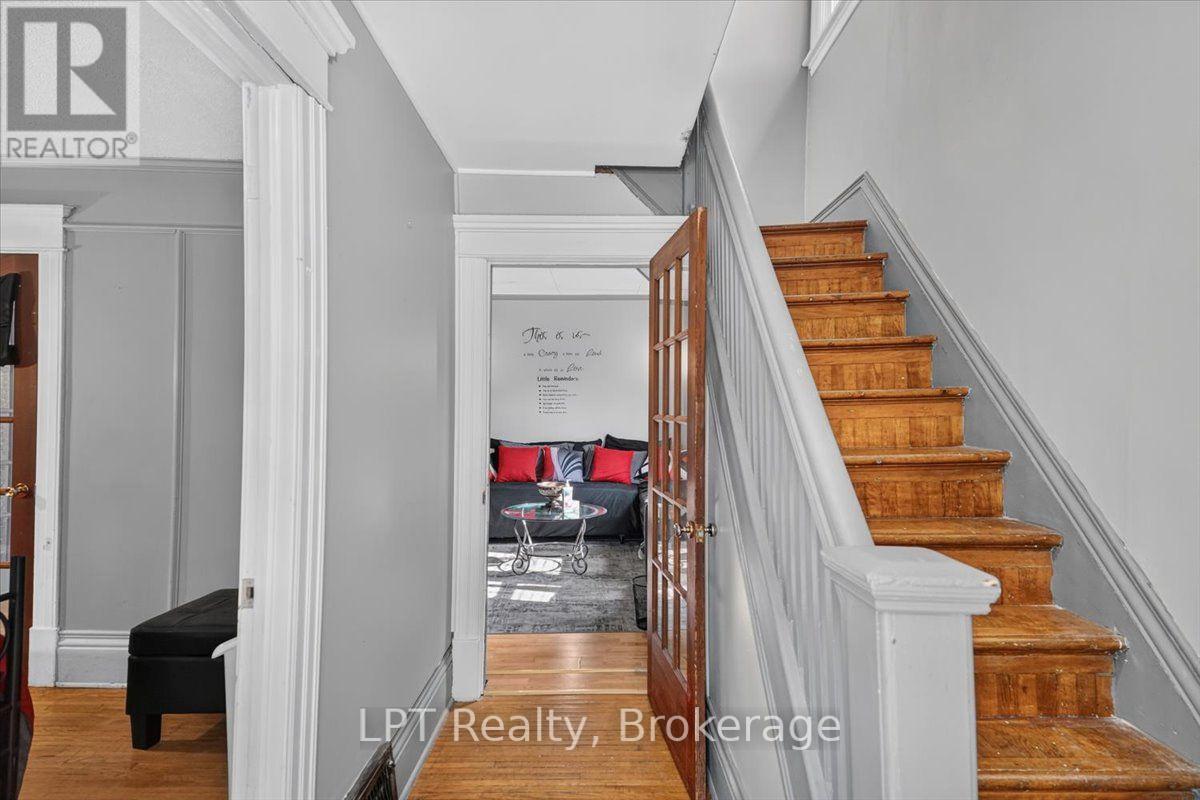 611 ROMAINE STREET - Image 3