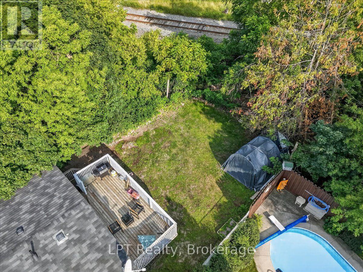 611 ROMAINE STREET - 36