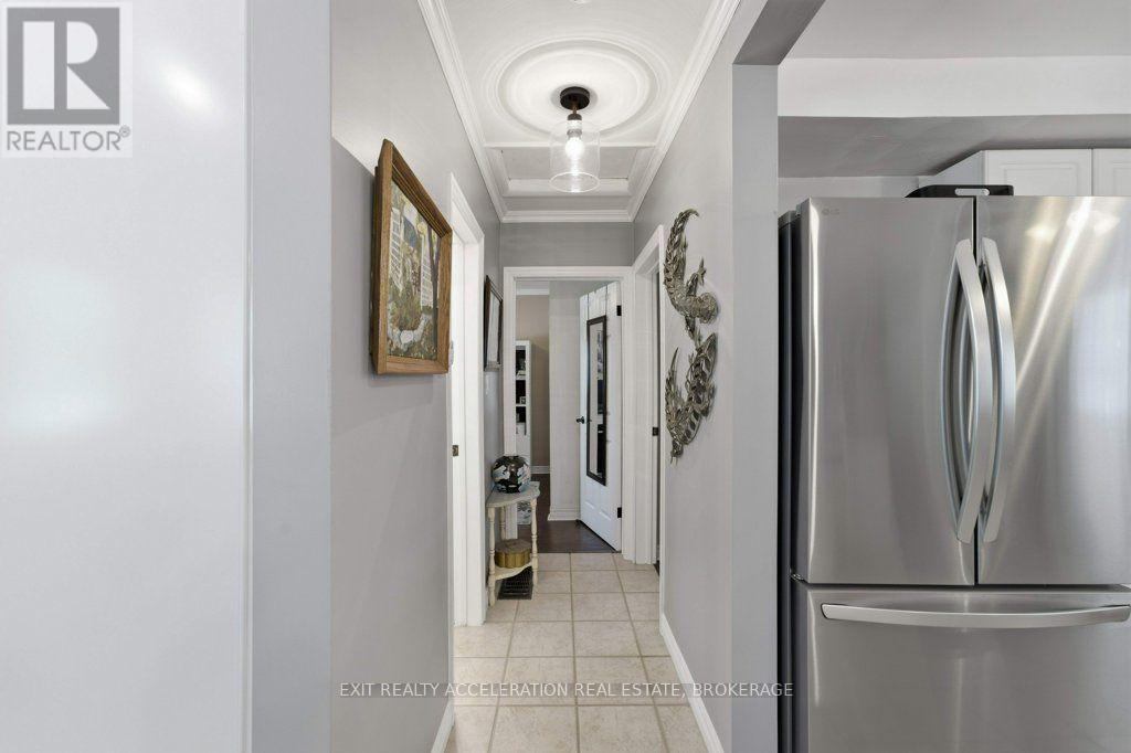 210 UNION STREET - Image 14