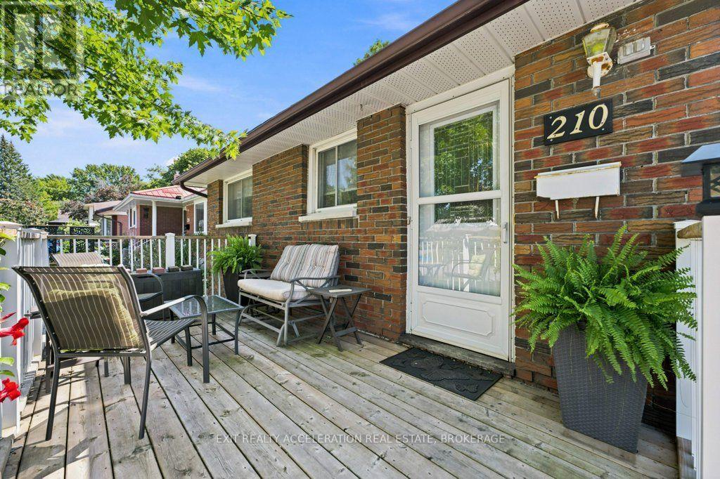 210 UNION STREET - Image 3