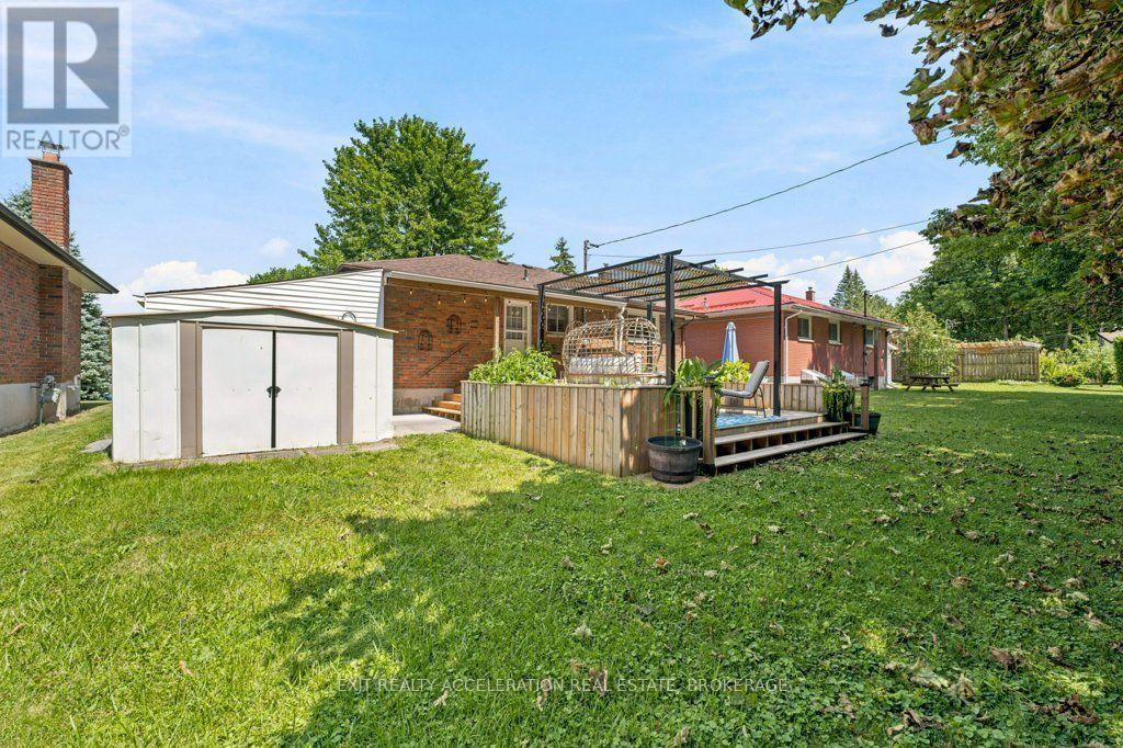 210 UNION STREET - Image 34