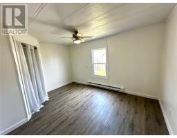 1 Robinson Avenue thumbnail 14