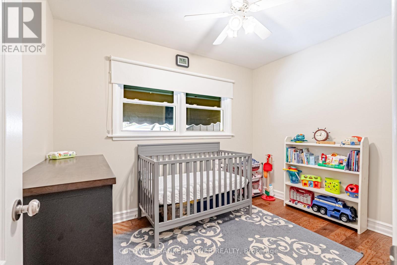468 JELLICOE CRESCENT - 17