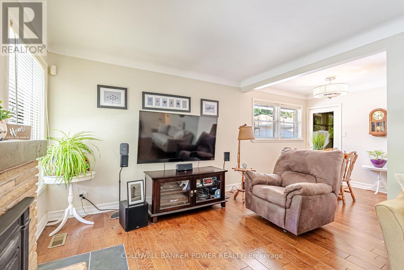 468 JELLICOE CRESCENT - Image 7