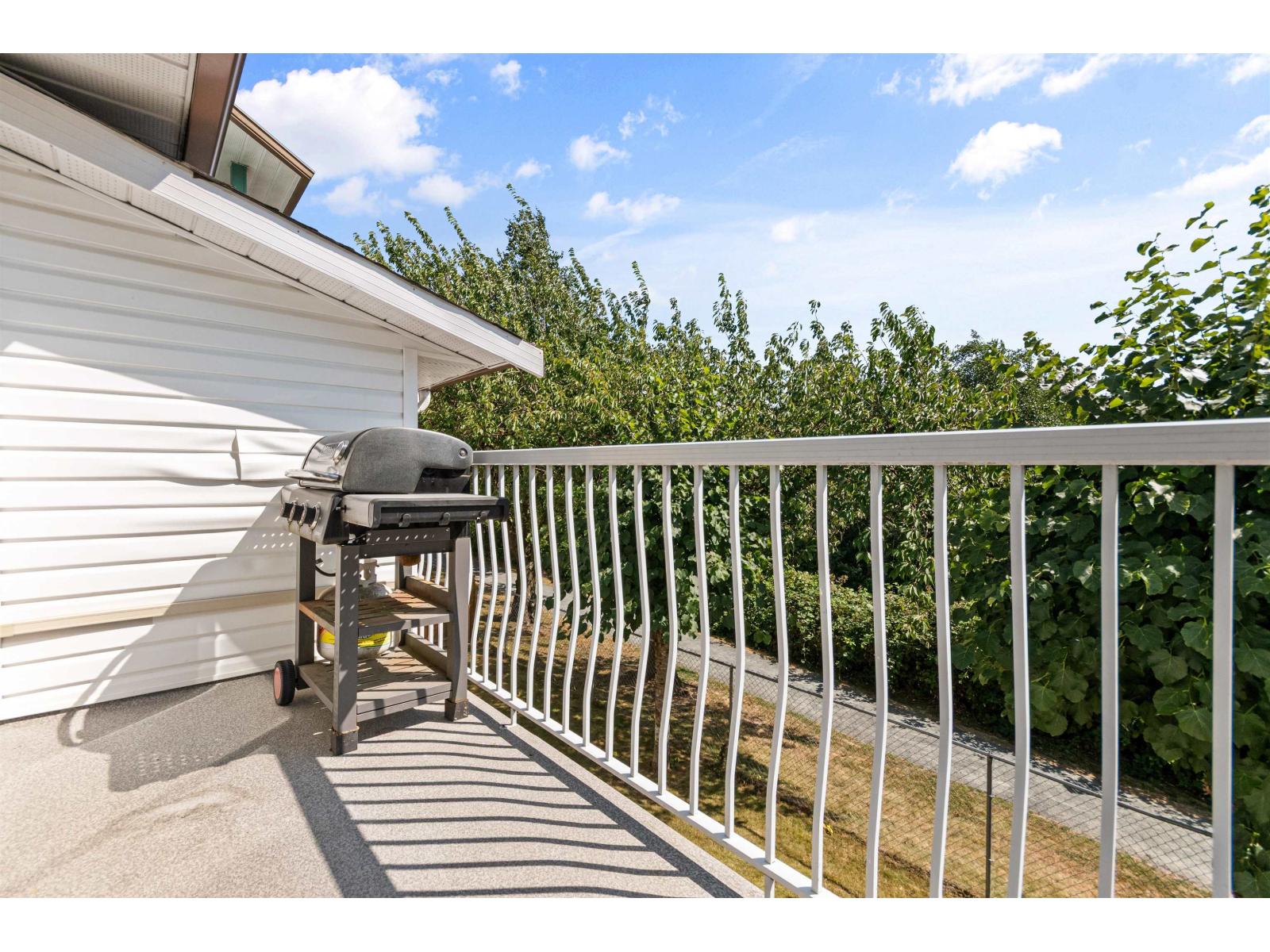 10 7715 LUCKAKUCK PLACE, Sardis West Vedder, Chilliwack