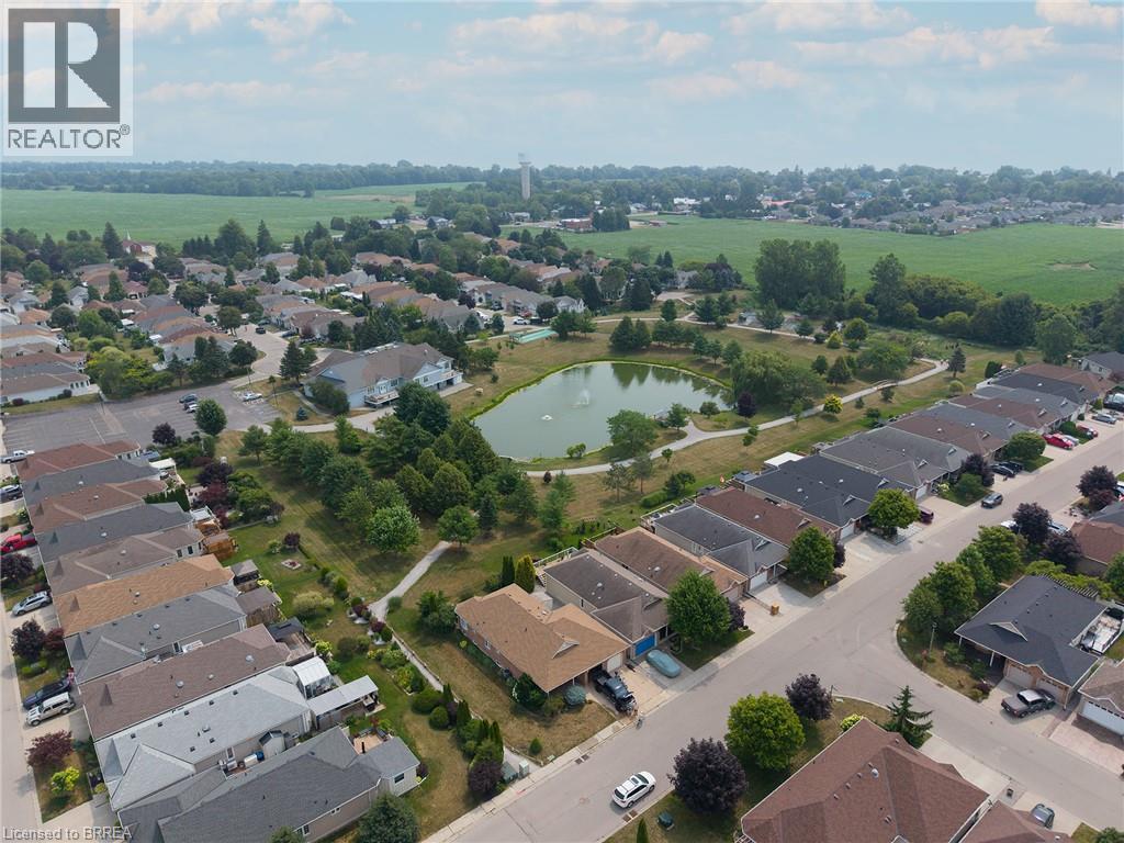 64 BALSAM Trail - 44