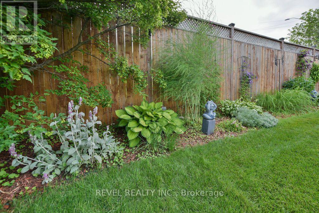154 BLAHEY COURT - 47