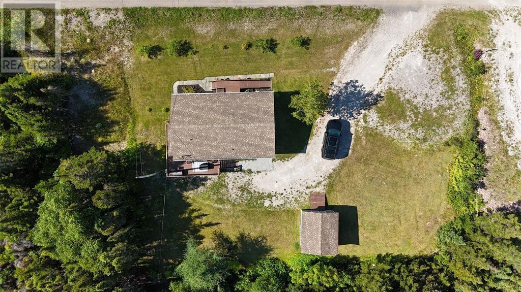 673 Oceanview Drive thumbnail 2