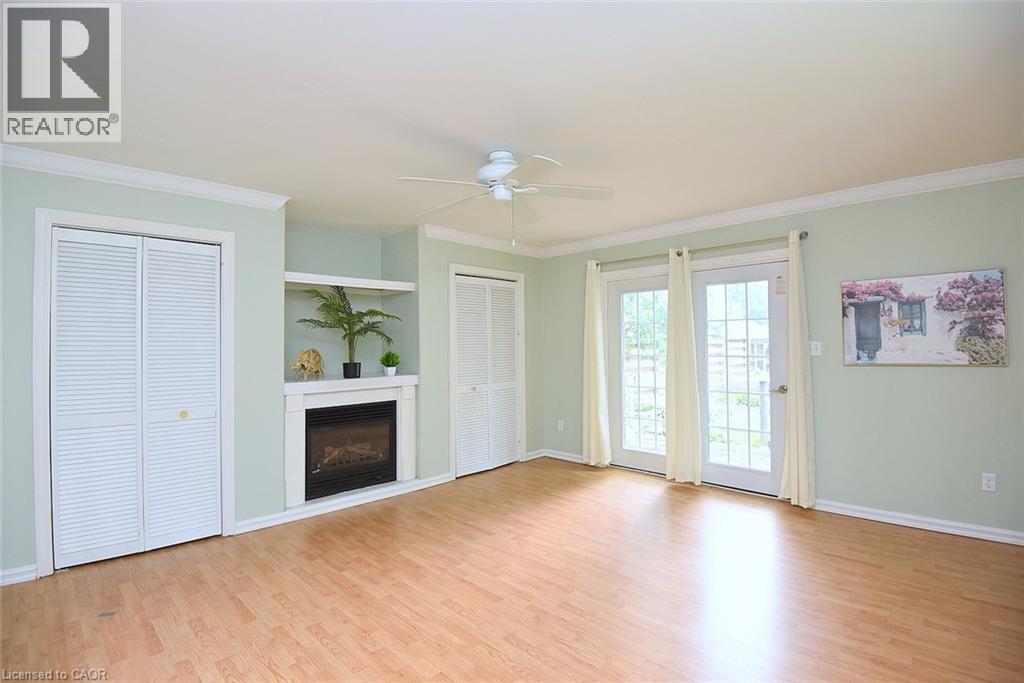 340 KING Street W - 19