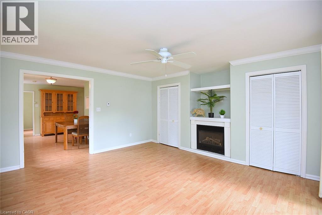340 KING Street W - 20