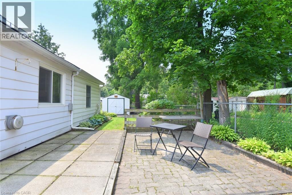 340 KING Street W - 40