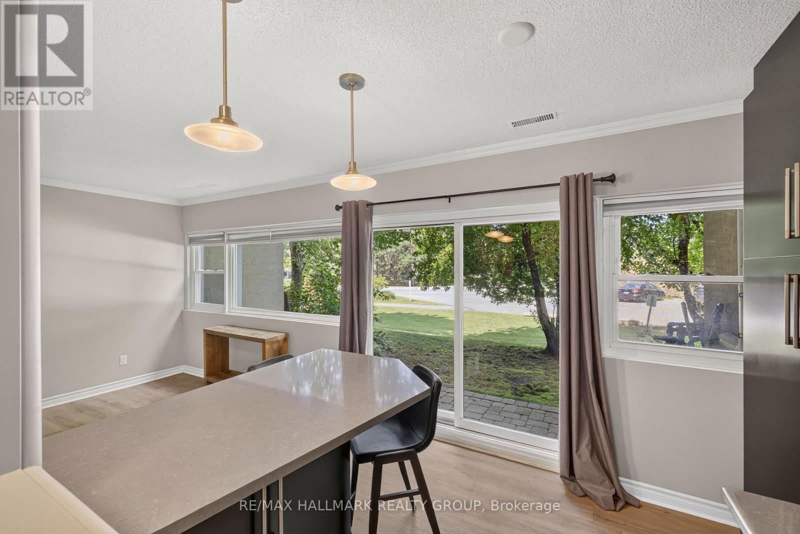 #103 12 CORKSTOWN ROAD - Image 24