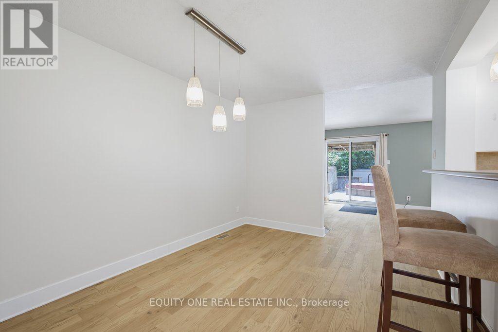 3380 UPLANDS DRIVE - 11
